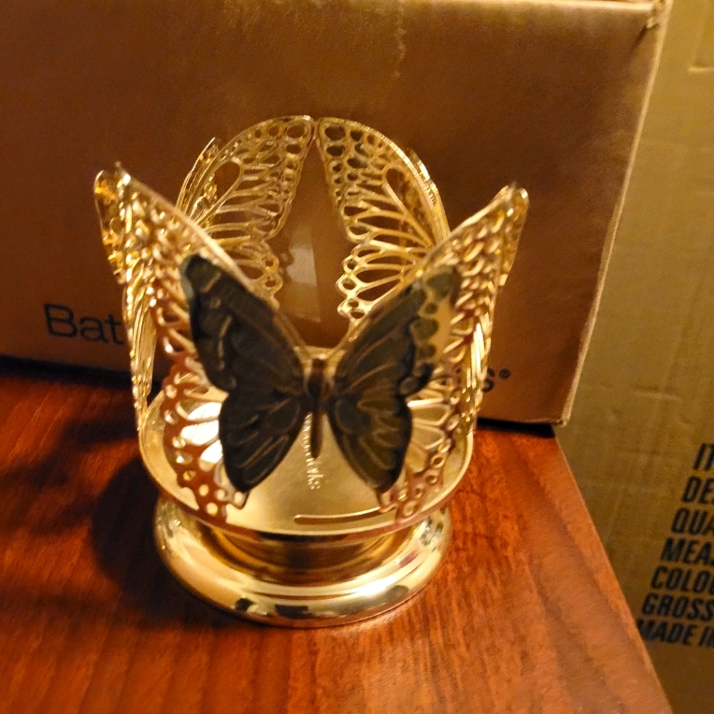 Bath and body work 3 wick candle holder butterfly